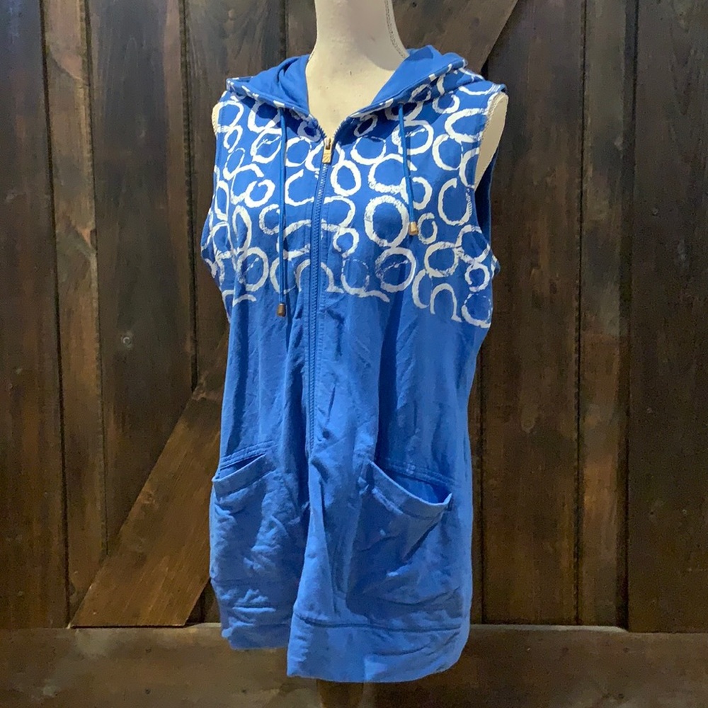 SPANNER blue and white sleeveless hoodie vest sweater